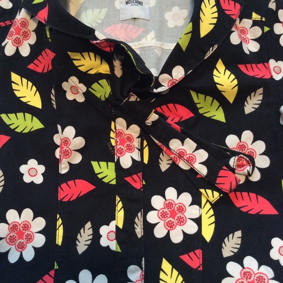 Moschino jeans short jacket size S - Picture 3 of 5